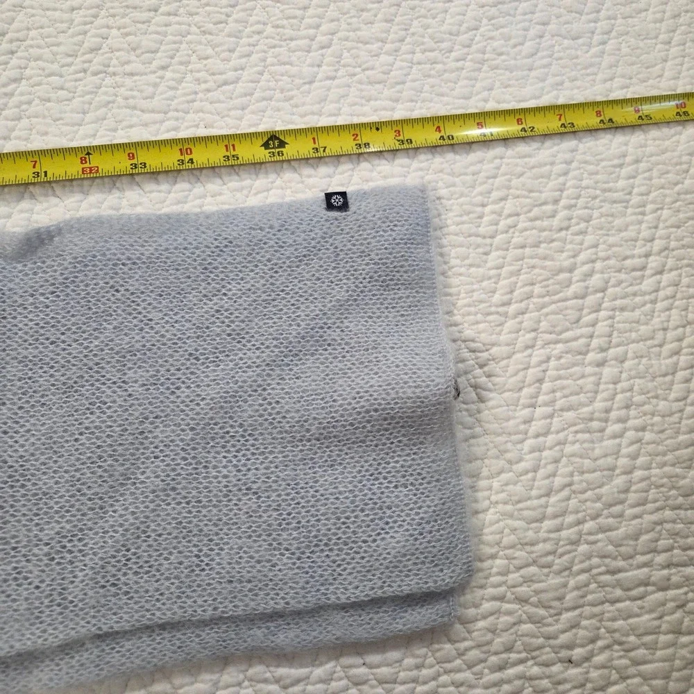 GAP Light Blue Mohair Blend Fuzzy Open‎ Knit Rectangle Scarf Snowflake Logo